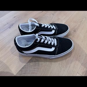 Womens 6.5 Platform Vans